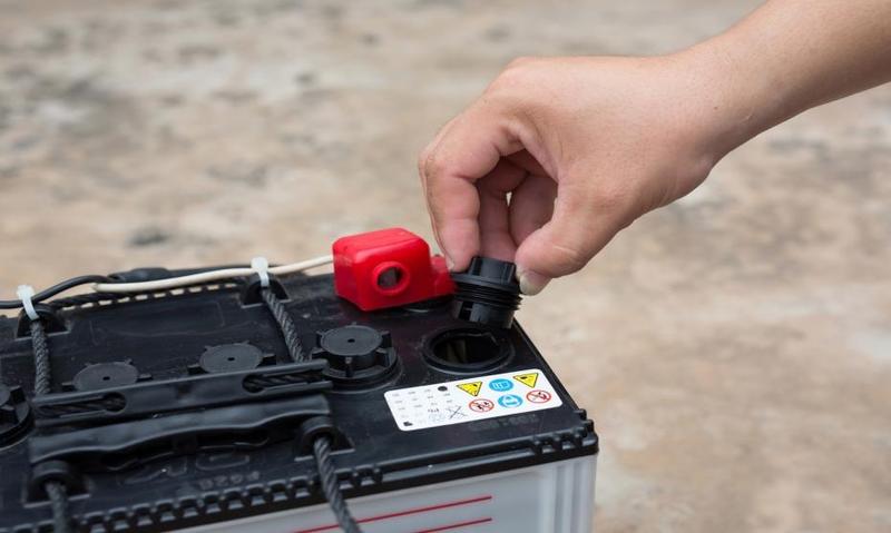 Jak dbać o akumulator bezobsługowy