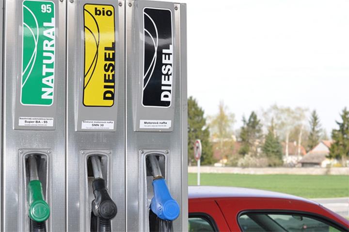 Porady dla kierowców dotyczące paliwa