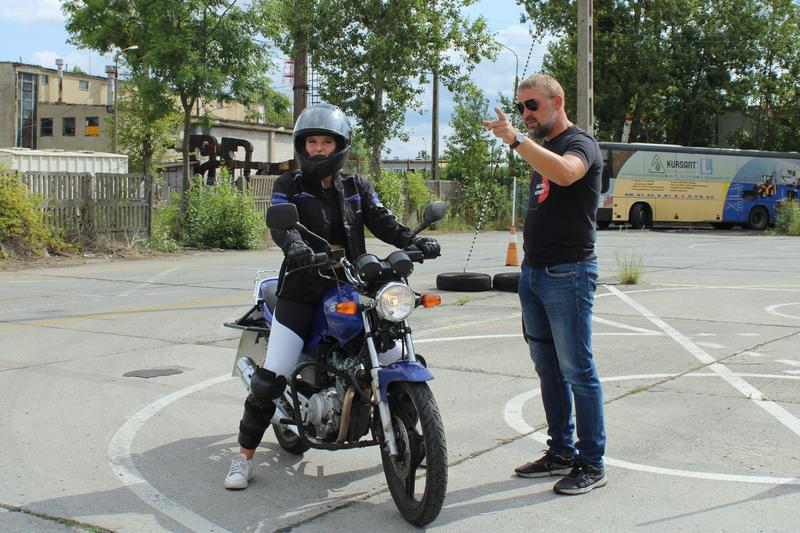 Wybór szkoły jazdy na motocykl
