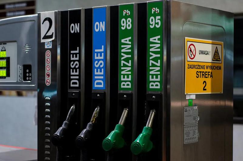 Czy stosowanie benzyny 98 może zagrażać zdrowiu silnika?