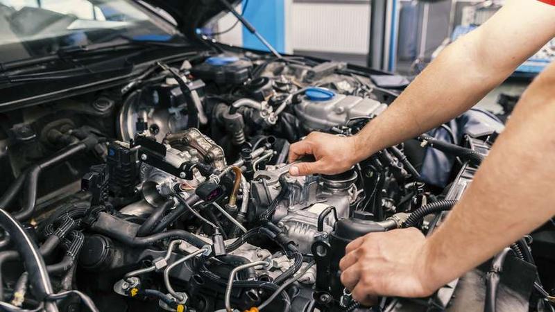 Porównanie osiągów i przyspieszenia