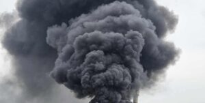 Czarny dym z diesla – odkrywamy przyczyny kopcenia silników wysokoprężnych