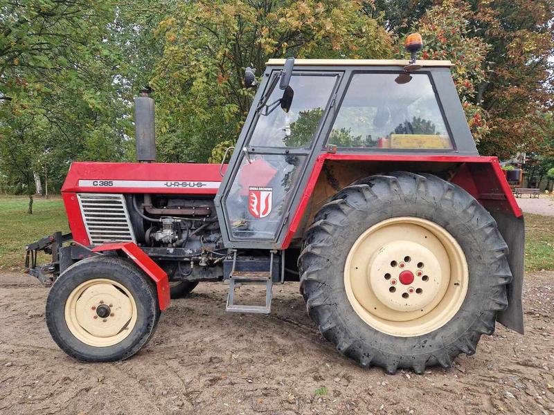 Jak wybrać najlepszy akumulator do Ursusa C-385?