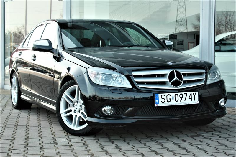 Zmień język w swoim Mercedesa W204 – prosty przewodnik, jak wgrać polskie menu
