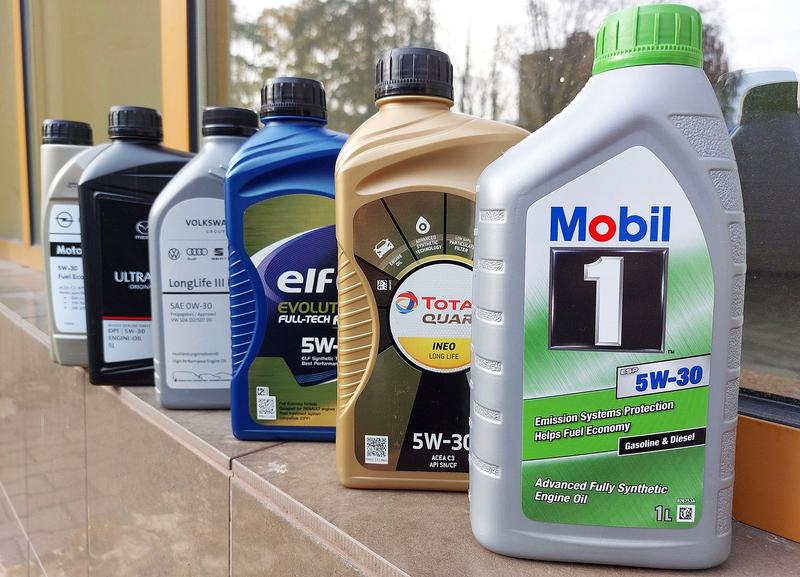 Jak sprawdzić poziom oleju