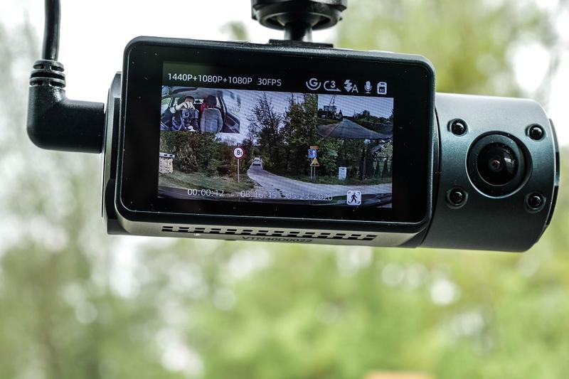 Wybór i montaż kamery cofania