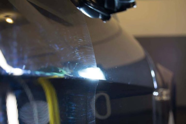 Optymalne warunki: w jakiej temperaturze skutecznie polerować samochód?