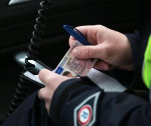 Zatrzymanie prawa jazdy – jakie są najczęstsze powody?