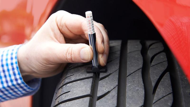 Konsekwencje i prawo dotyczące opon