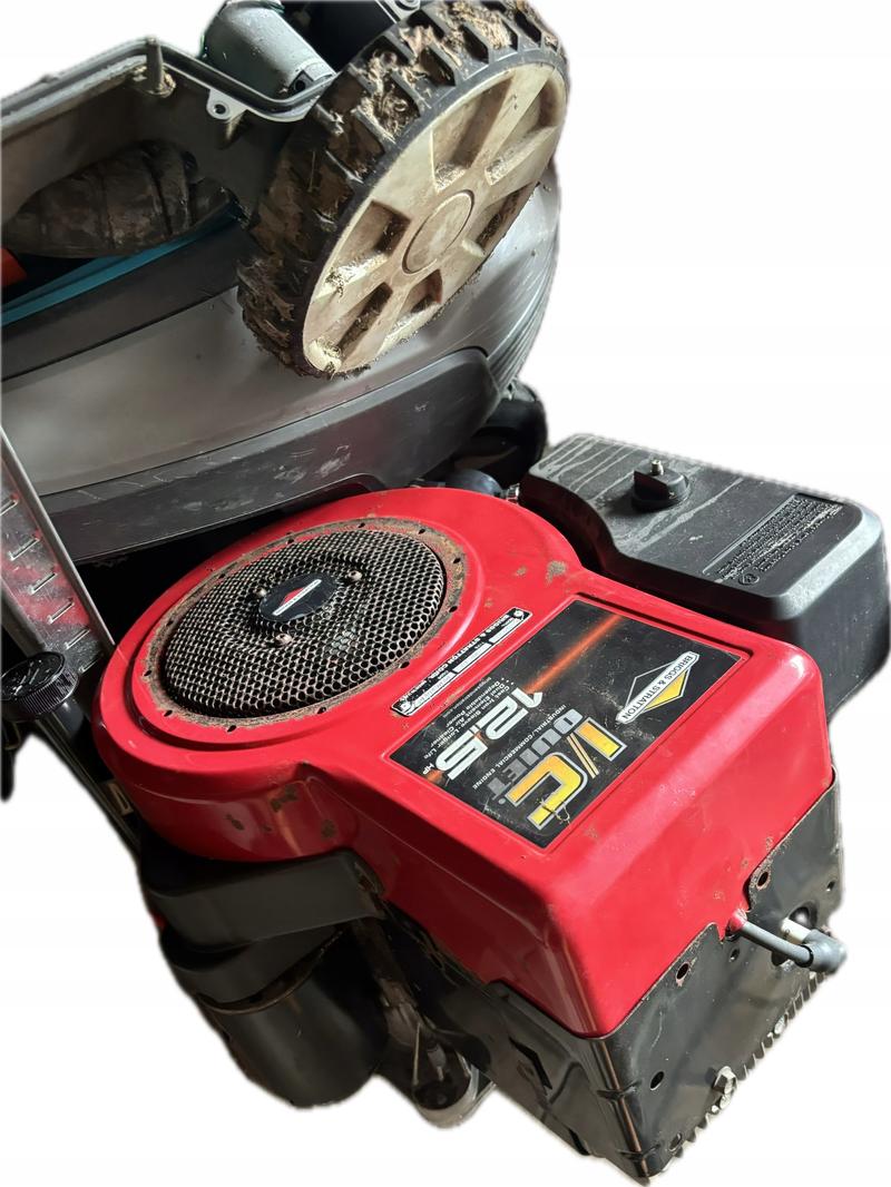 Moc silnika kosiarki