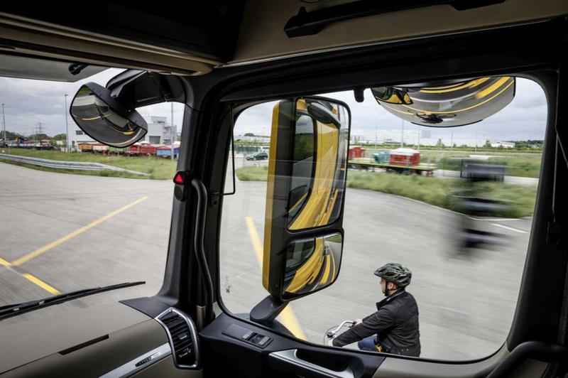 Techniki doskonalenia kierowców ciężarówek