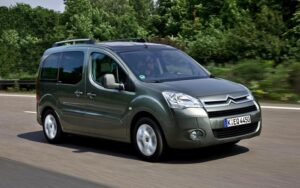 Citroen Berlingo: Wybór między benzyną a dieslem – co wybrać?