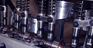 Odkryj tajemnice: co to są szklanki w silniku i jak wpływają na jego działanie?